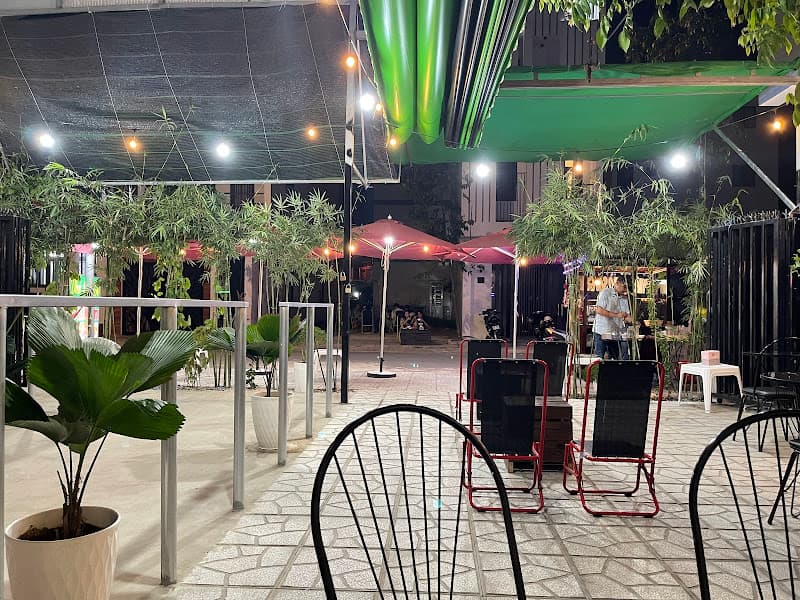 Ảnh bìa Phá Lấu Bò Sài Gòn