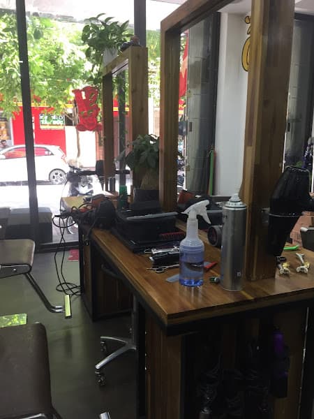 Hình ảnh Hair Salon Tóc Phố - 2