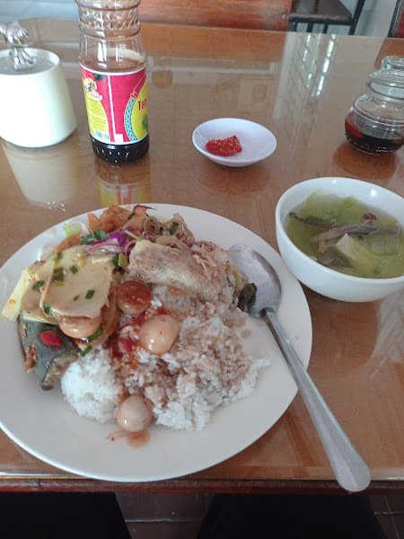 Ảnh bìa Ẩm thực chay Hai Chị Em