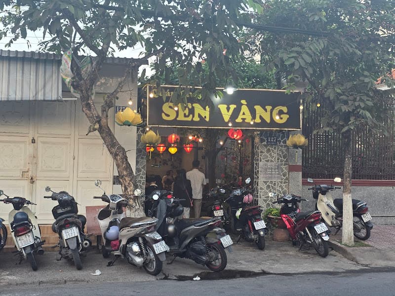 Hình ảnh Ẩm thực chay sen vàng - 3