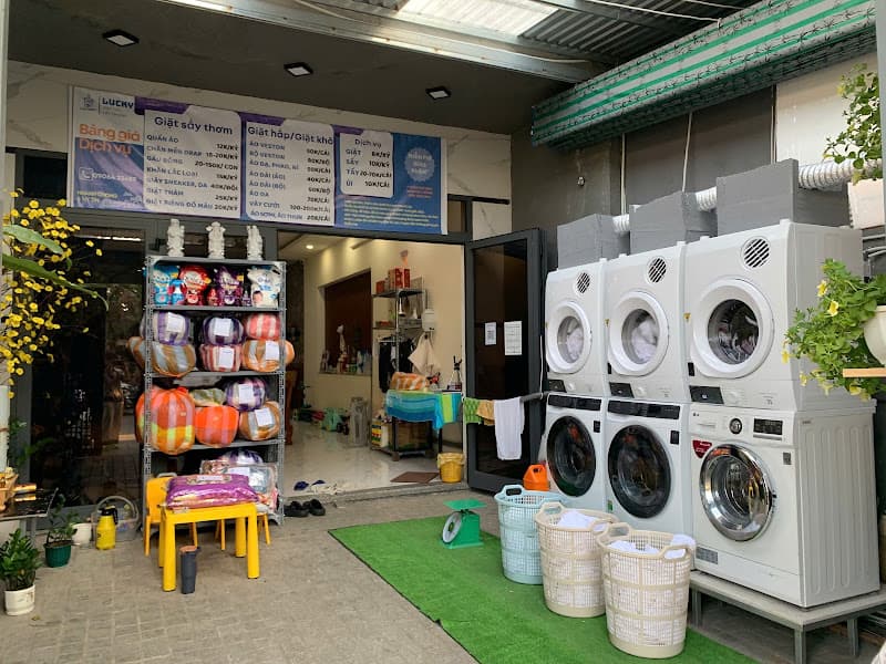 Giặt Sấy Lấy Nhanh Lucky - Lucky Laundry
