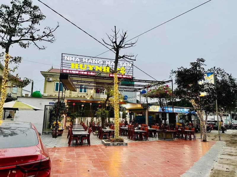 Ảnh bìa Nhà Hàng Huynh Đệ