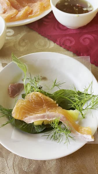 Hình ảnh Cá tầm, cá hồi - 4