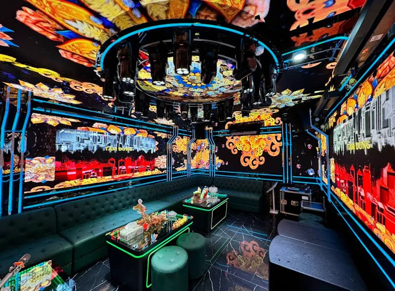 Hình ảnh KARAOKE MATRIX KTV 龙宫 (微信号订房: matrix_ktv) - 3