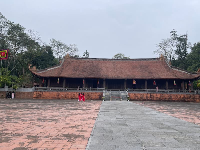 Giếng cổ Lam Sơn