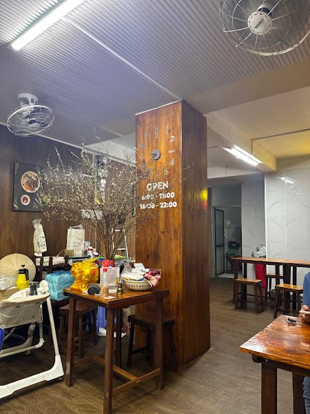 Bún bò huế Minh Châu