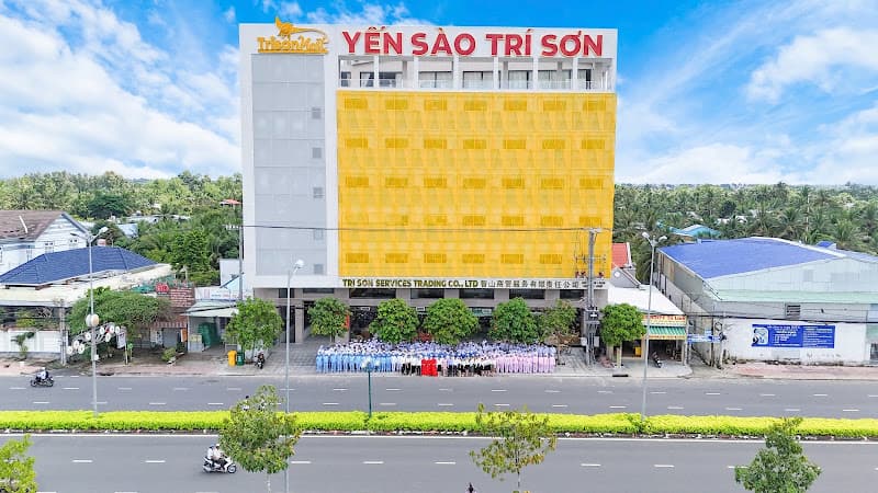 Ảnh bìa TRUNG TÂM YẾN SÀO TRÍ SƠN