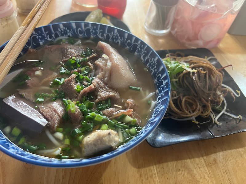 Hình ảnh Bún Bò Huế - Vy Nguyên - 3