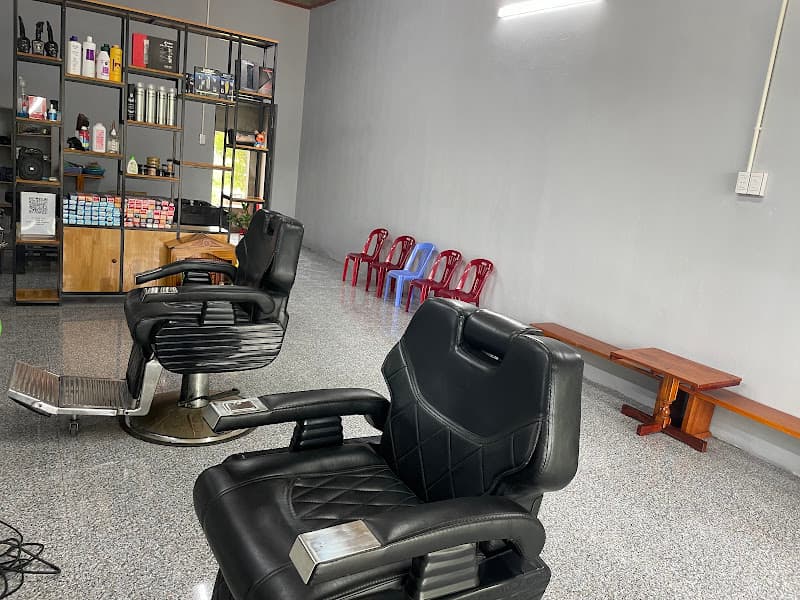 Hình ảnh ROYO BARBER SHOP - 3