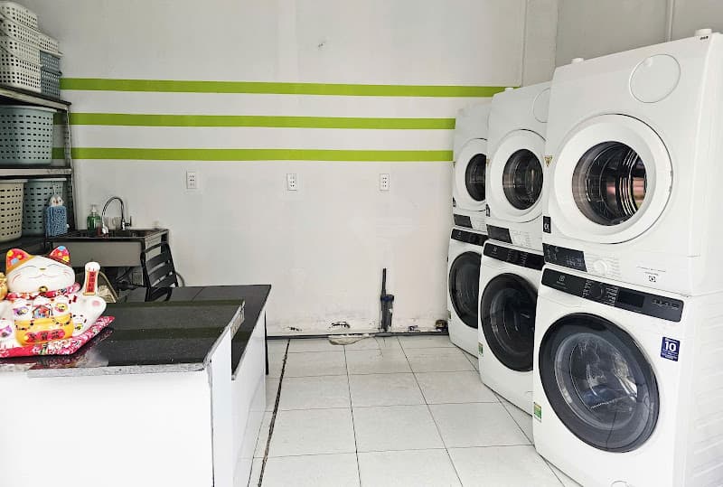 Hình ảnh UNCLE 3 LAUNDRY - 6