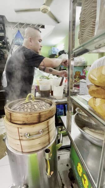 Hình ảnh Bánh Mì Hấp Chị Đẹp 83 - 3