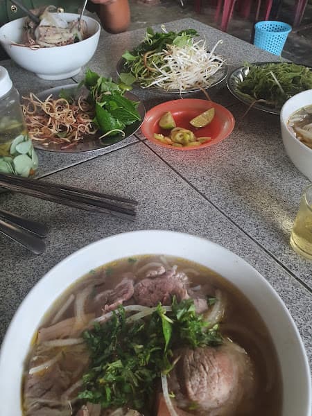 Ảnh bìa BÚN BÒ HUẾ QUẢNG TRỊ QUÁN