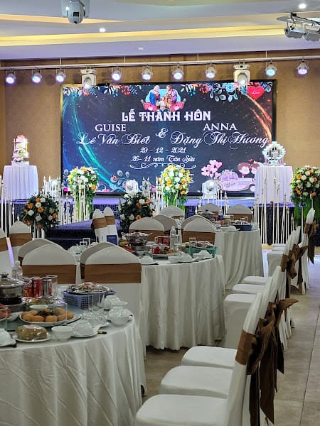 NHÀ HÀNG SONG LAM PALACE