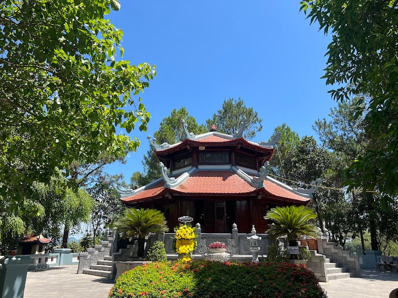 Ảnh bìa Đền Thờ Cố Tổng Bí thư Lê Duẩn