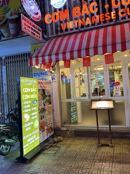 Hình ảnh Huyền Hương Cơm Bắc, Cơm Niêu Restaurant 후엔흐엉 북부밥 및 나짱 뚝배기밥 - 4