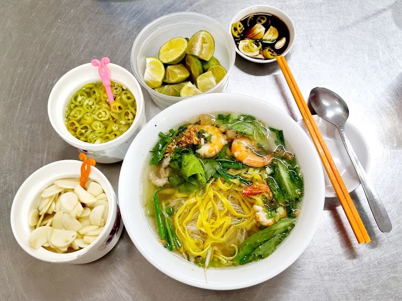 Hình ảnh Tiệm Buffet Lẩu & Nướng Nhà Ngân - 3