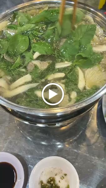 Hình ảnh Lẩu gà lá é phú yên quán Biên Hùng - 3