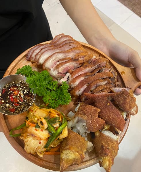 Hình ảnh Cột Điện Quán - 4