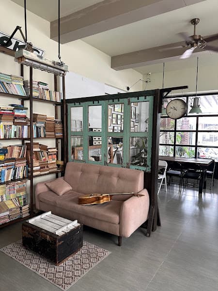 Hình ảnh Ngoại Ô Cafe - 2