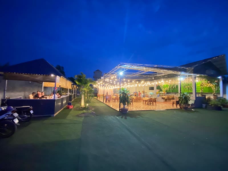 Hình ảnh Quán Ăn Gia Đình Gà Chỉ - 6