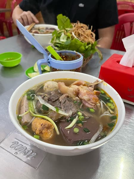 Ảnh bìa Bun Bo Hue Quynh Nhu