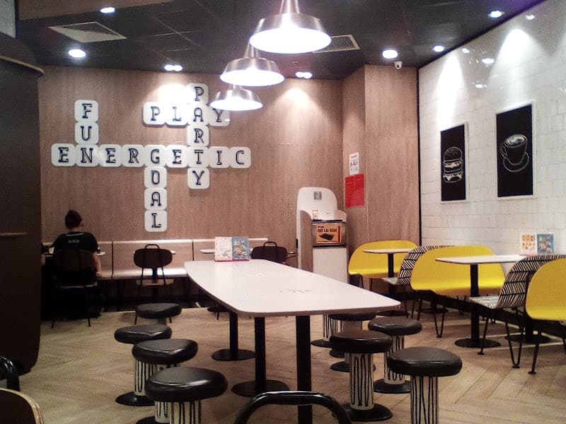 Hình ảnh McDonald's Vincom Trần Duy Hưng - 3