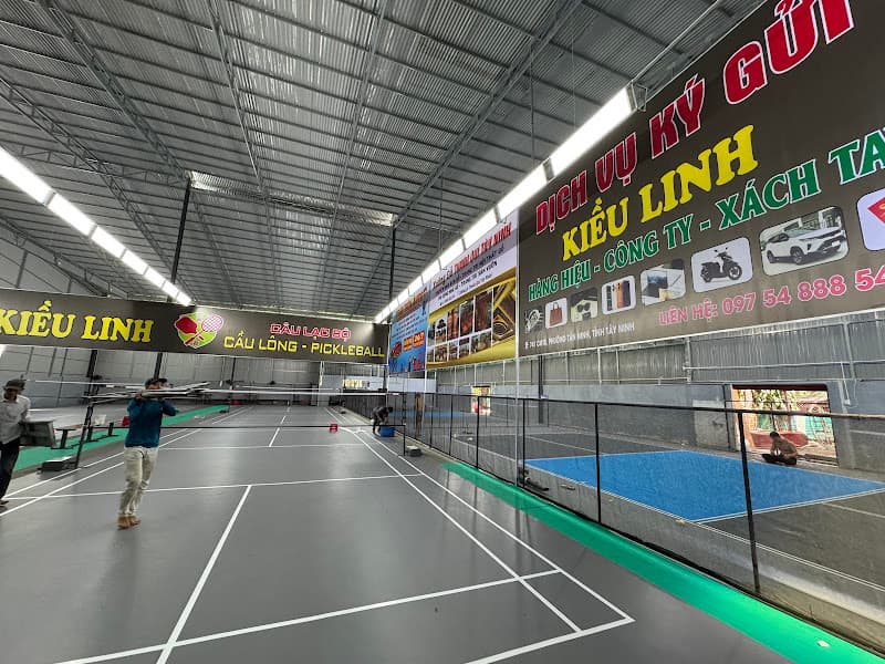 Sân cầu lông & pickleball Kiều Linh