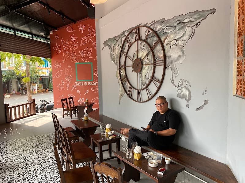 Hình ảnh AHA Cafe - 7