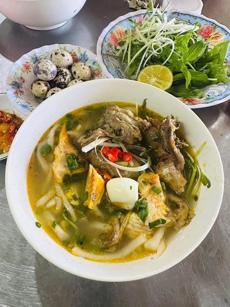 Ảnh bìa Bánh canh cá lóc Cô Liên