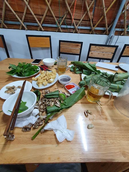 Ảnh bìa NHÀ HÀNG PHỐ LẨU-NƯỚNG-HẢI SẢN