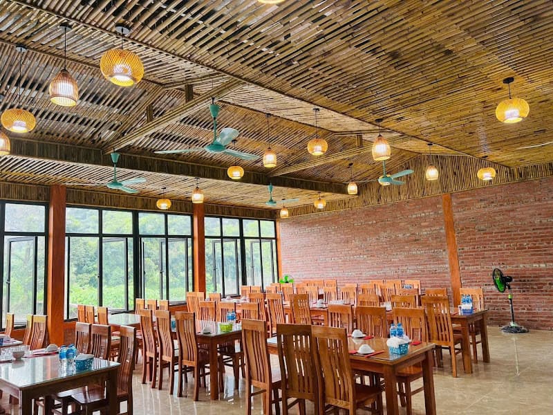 Hình ảnh Nhà Hàng Nguyên Huyền (Chuyên đồ ăn về Cá, Dê và đồ Đồng Quê) - 2