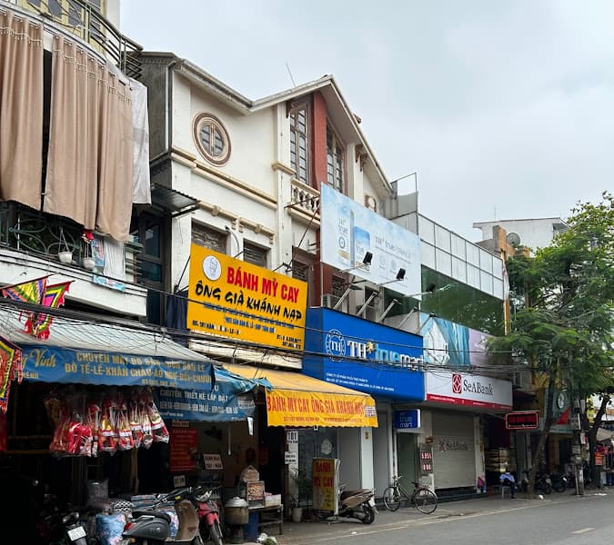 Bánh Mỳ Cay Ông Già Khánh Nạp