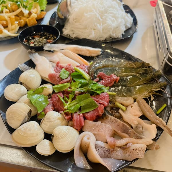 Ảnh bìa Quán lẩu nướng hải sản tươi sống