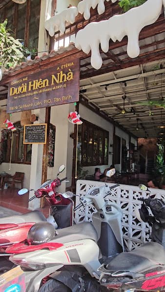 Hình ảnh Cà phê Dưới Hiên Nhà - 2