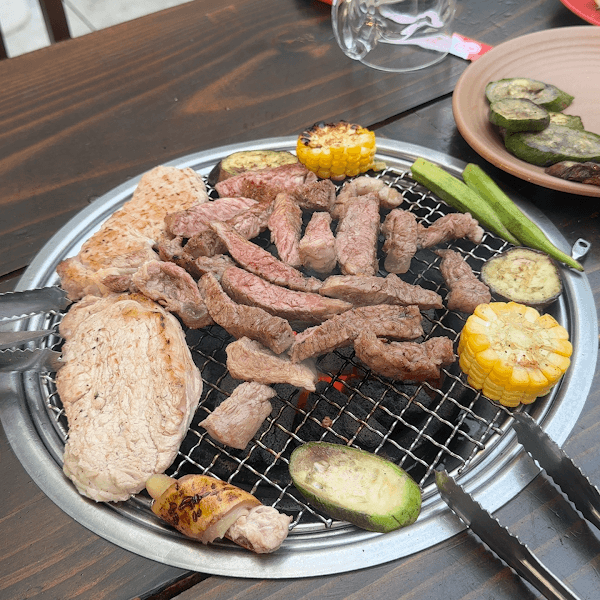 Hình ảnh Hệ Thống Bò Tơ Nhân Phát - CN Lê Quang Định - 3