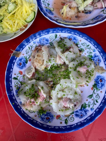 Bánh Căn Cô Mai, bánh xèo