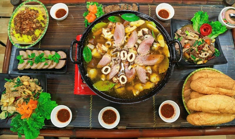 Hình ảnh Nhà hàng Hồng Lâu Mộng - Địa chỉ ăn ngon uy tín ngon nhất cho khách đoàn tại Lạng Sơn - 2