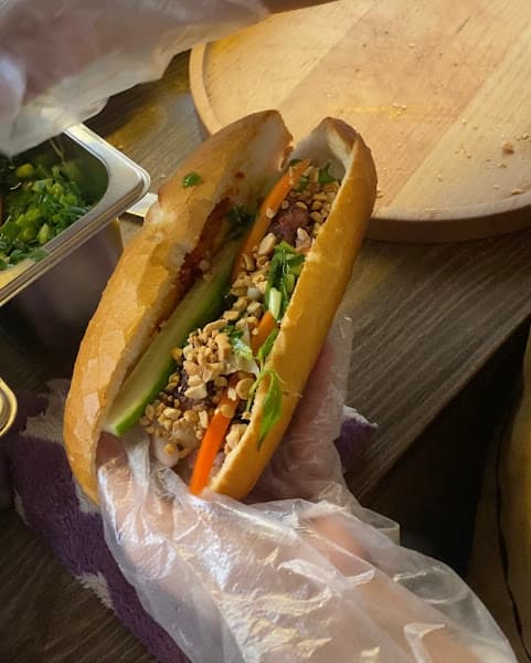 Hình ảnh BAMI STREET SAIGON - 3