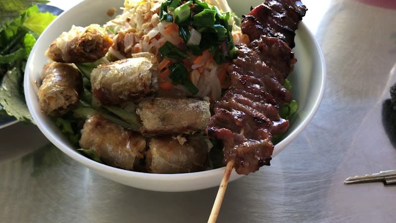 Hình ảnh Ăn sáng Bảo Lộc _ Quán bánh mì xíu mại CÔ KIẾU - 4