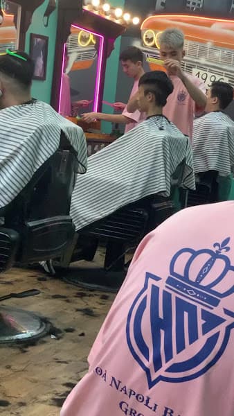Hình ảnh Hòa NapoLi Barber - Tạ Quang Bửu - 2
