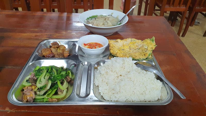 Hình ảnh Nhà Hàng Ăn Nghỉ Lưu Huyền - 4