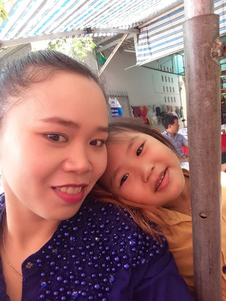 Nhà hàng Gia đình ẩm thực