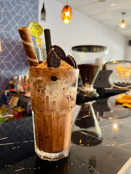 Sky cà phê Vĩnh Long