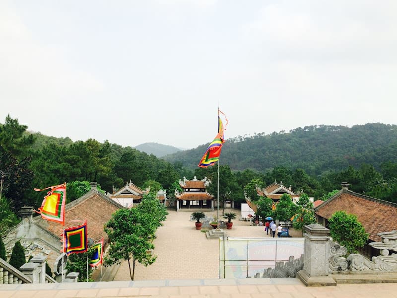 Hình ảnh Đền Chu Văn An - 2