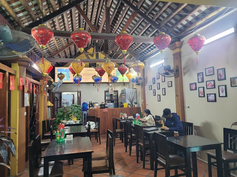 Hình ảnh Madam Loan Restaurant - Vietnamese regional cuisine specialties - 3