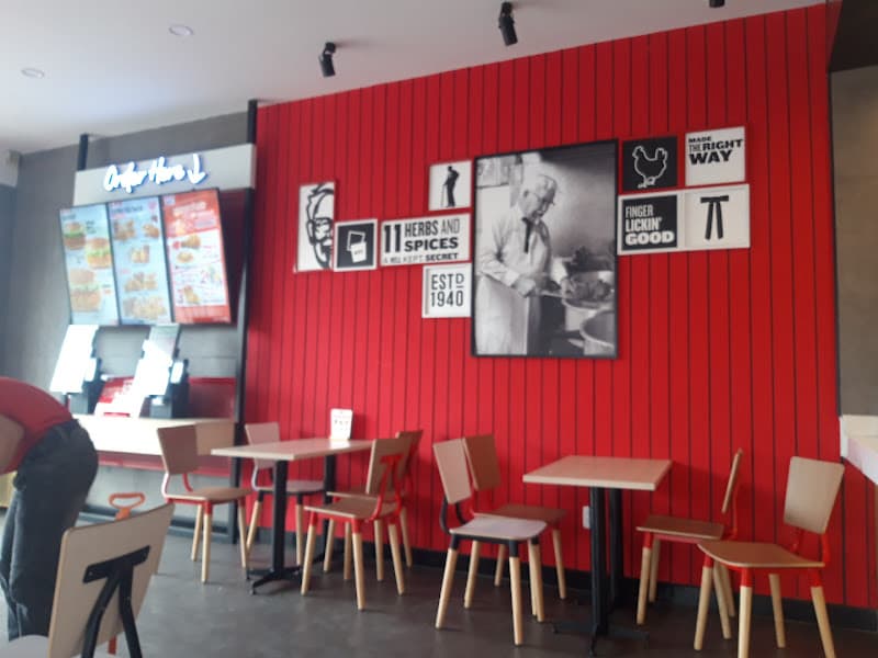 Hình ảnh KFC Nguyễn Ảnh Thủ 2 - 4