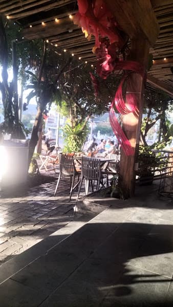 Hình ảnh House Coffee & Tea - 4