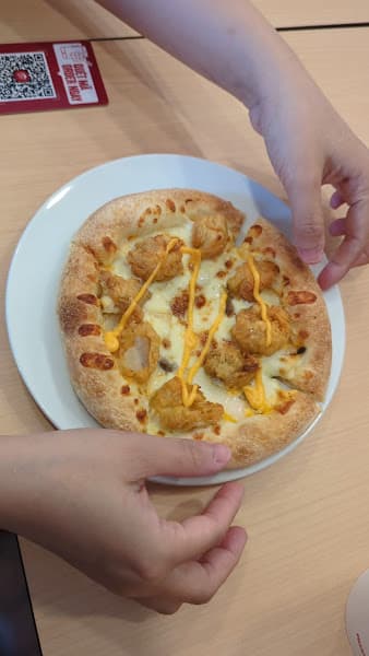 Hình ảnh Pizza Hut - 3