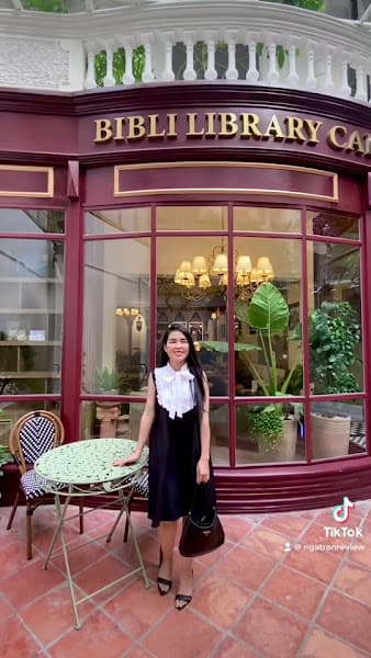 Hình ảnh Bibli Library Café - 2
