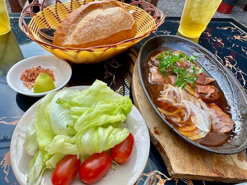 Hình ảnh Phở & Beefsteak Chung Cư Cadif - 3